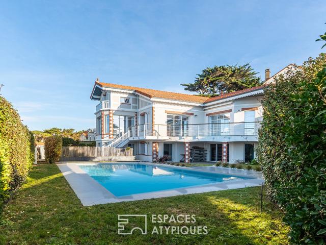 Villa historique d'exception surplombant l'océan 330m² Préfailles