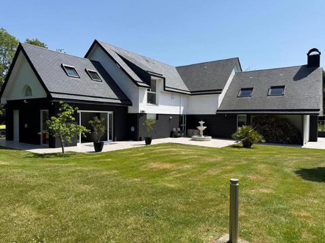 Villa Honfleur 7 pièce s 240m2