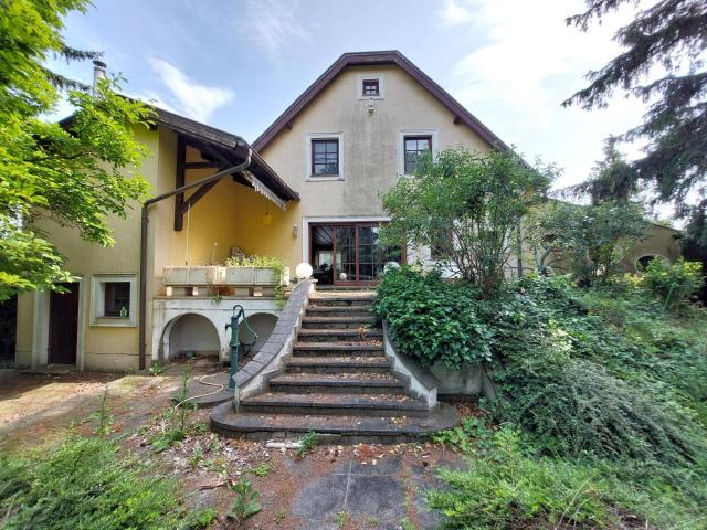 Villa im Dornröschenschlaf Topliegenschaft zum Bestpreis wunderschöne Lage in Perchtoldsdorf