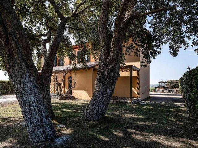 Villa in vendita Manciano, Toscana