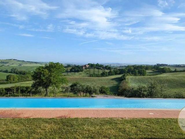Villa in vendita Montalcino, Italia