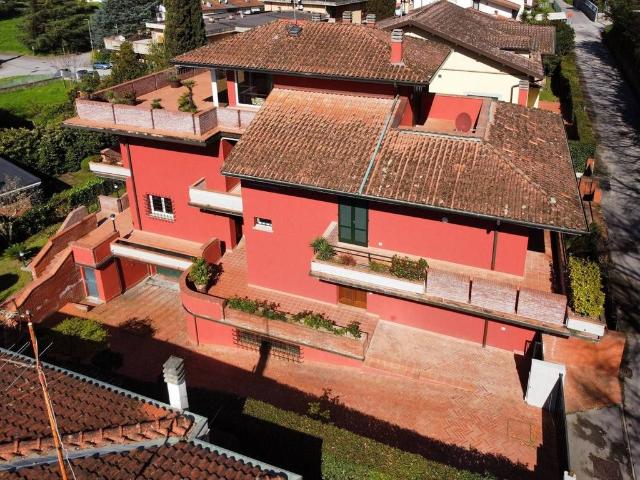 Villa in vendita Montecatini Terme, Toscana