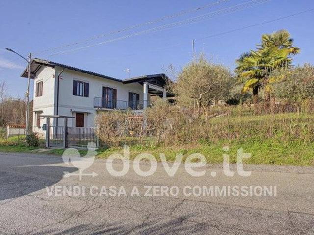 Villa in vendita a Cocquio Trevisago