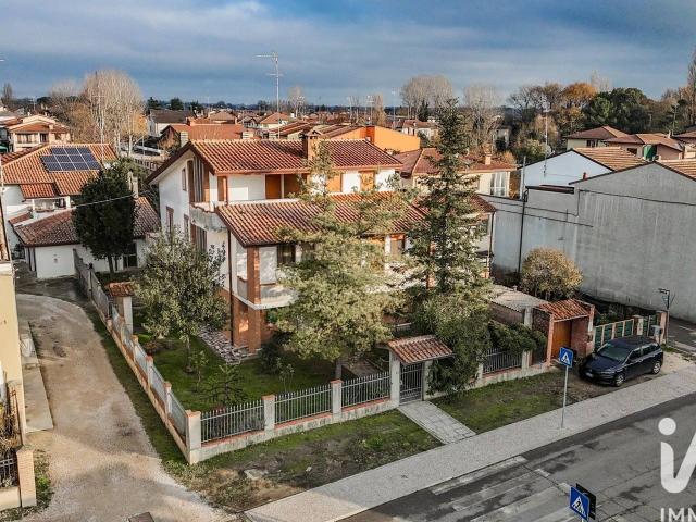 Villa in vendita a Codigoro