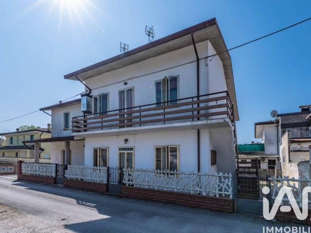 Villa in vendita a Codigoro FE