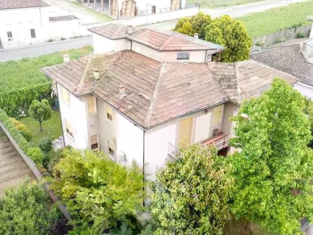 Villa in vendita a Codogno LO
