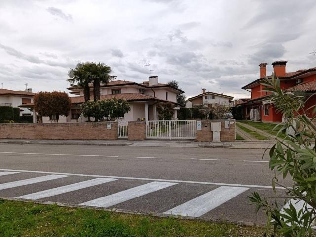 Villa in vendita a Codroipo UD