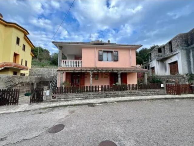 Villa in vendita a Codrongianos