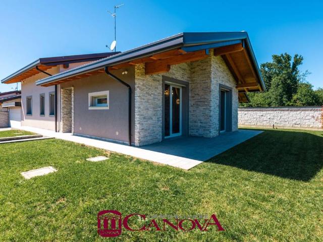 Villa in vendita a Cogliate MB
