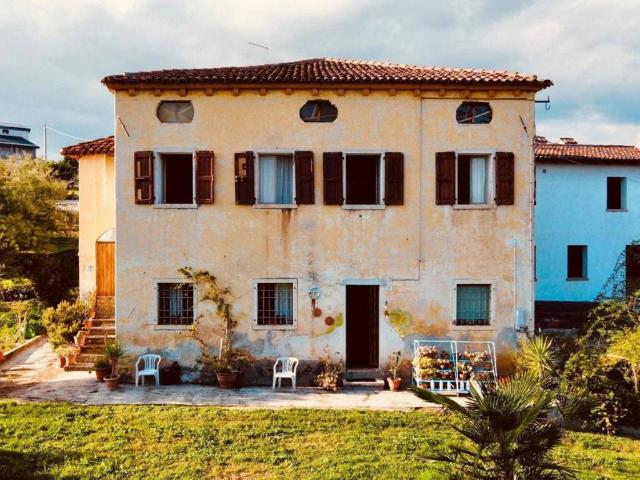 Villa in vendita a Colceresa VI