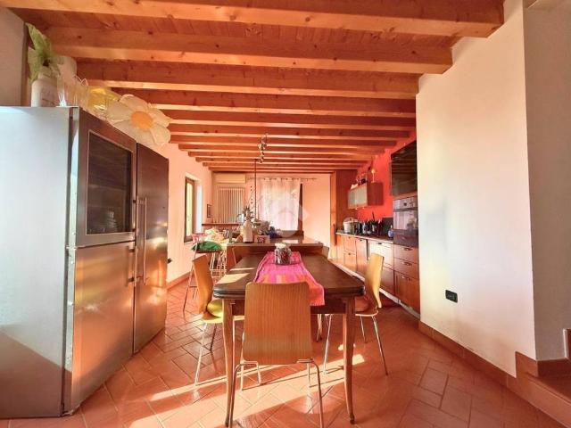Villa in vendita a Colceresa VI