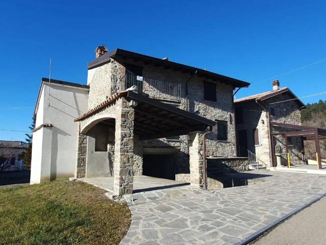 Villa in vendita a Coli PC