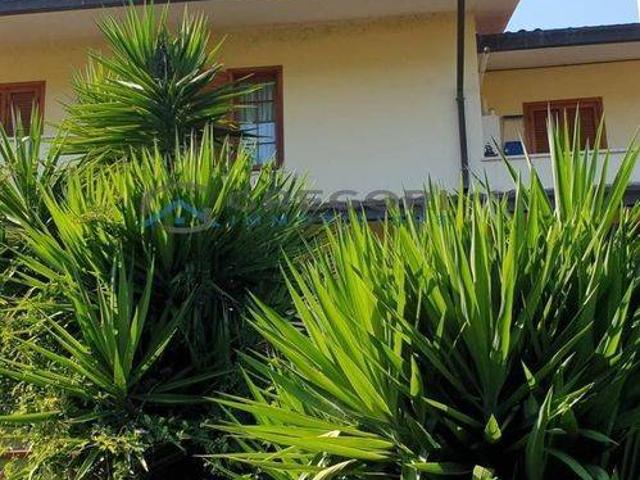 Villa in vendita a Colonnella TE