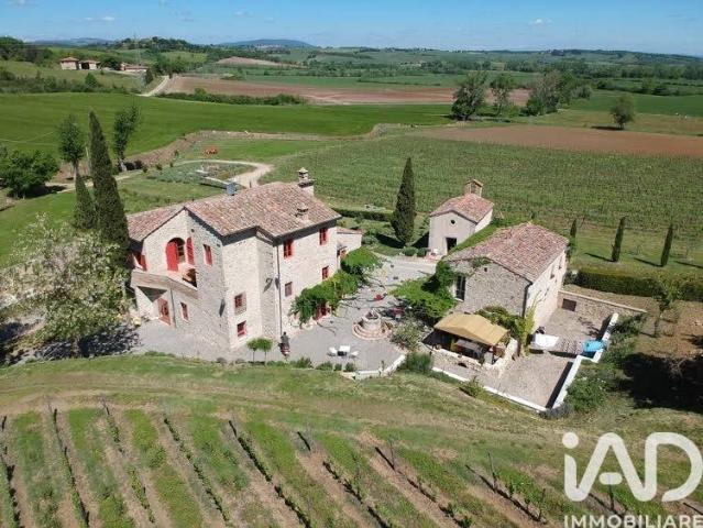 Villa in vendita a Casole d'Elsa SI