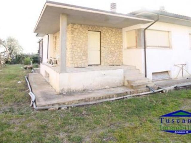 Villa in vendita a Colle di Val d'Elsa 246 mq Rif: 1089968