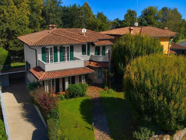 Villa in vendita a Collebeato BS