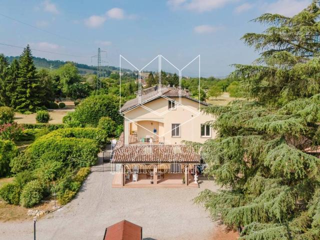 Villa in vendita a Collecchio PR
