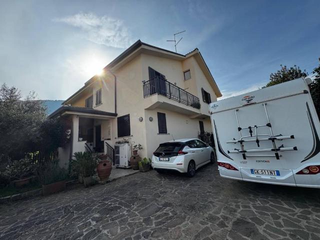 Villa in vendita a Colleferro RM