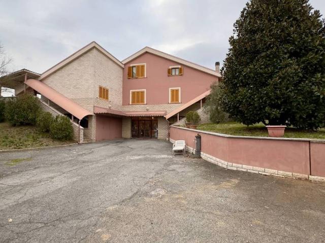 Villa in vendita a Colleferro RM