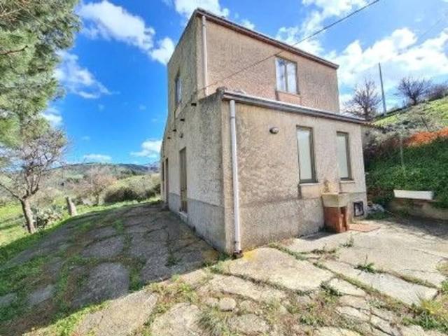 Villa in vendita a Collesano PA