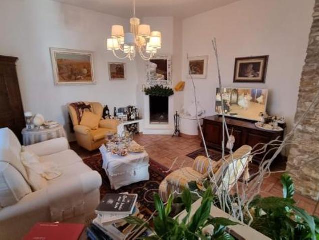 Villa in vendita a Coltano Pisa 220 mq Rif: 1093114