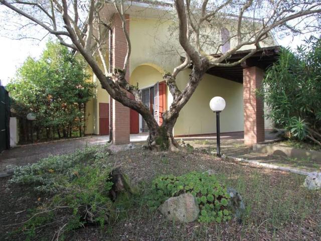 Villa in vendita a Comacchio FE