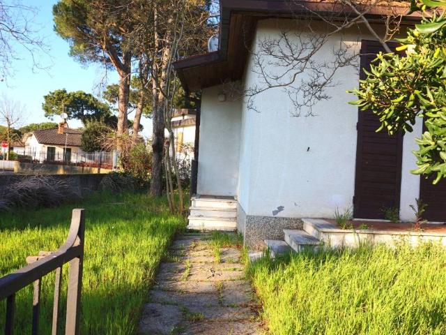 Villa in vendita a Comacchio FE