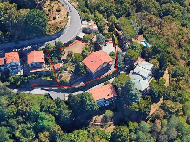 Villa in vendita a Como CO
