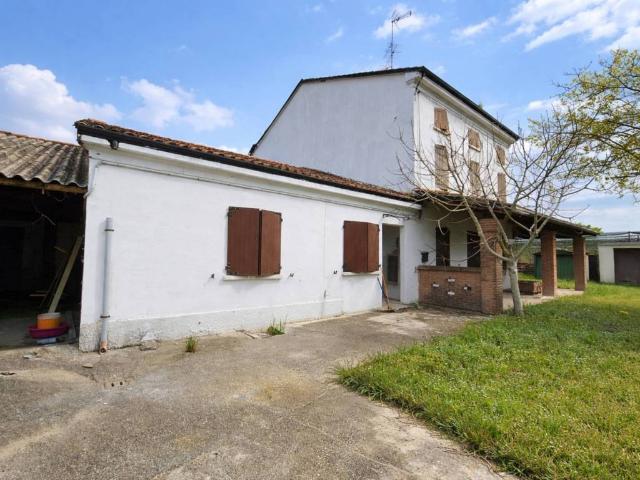 Villa in vendita a Concordia sulla Secchia MO