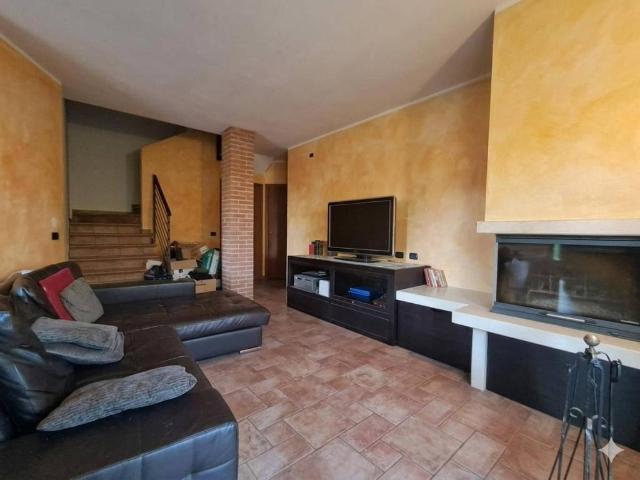 Villa in vendita a Concamarise VR