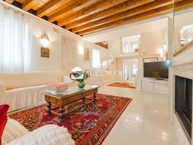 Villa in vendita a Conegliano TV