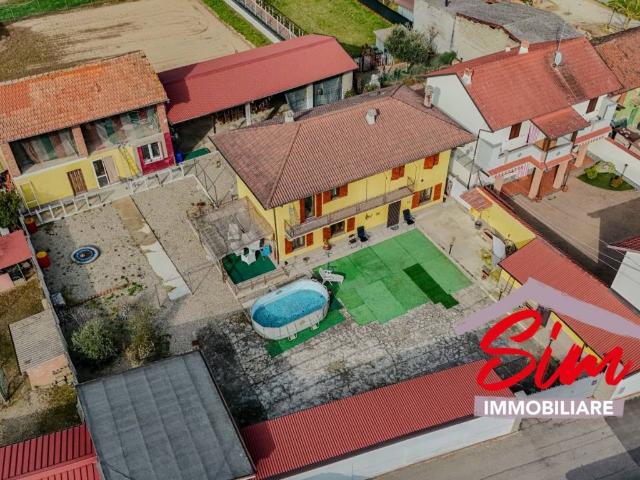 Villa in vendita a Confienza PV