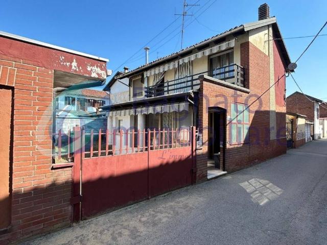 Villa in vendita a Confienza PV