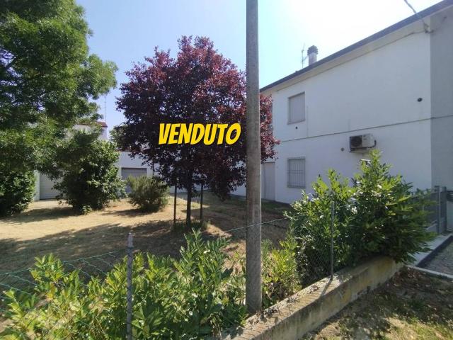 Villa in vendita a Conselice RA