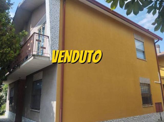 Villa in vendita a Conselice RA