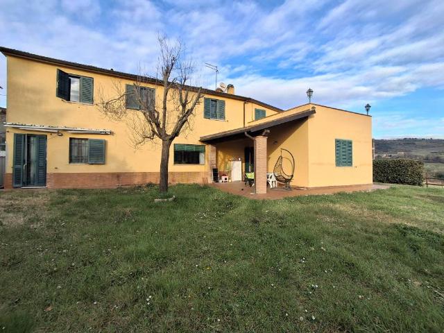 Rustico / Casale in vendita a Corciano PG
