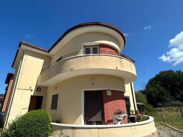 Villa in vendita a Corciano PG