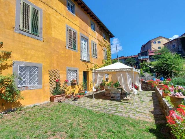 Villa in vendita a Coreglia Antelminelli LU