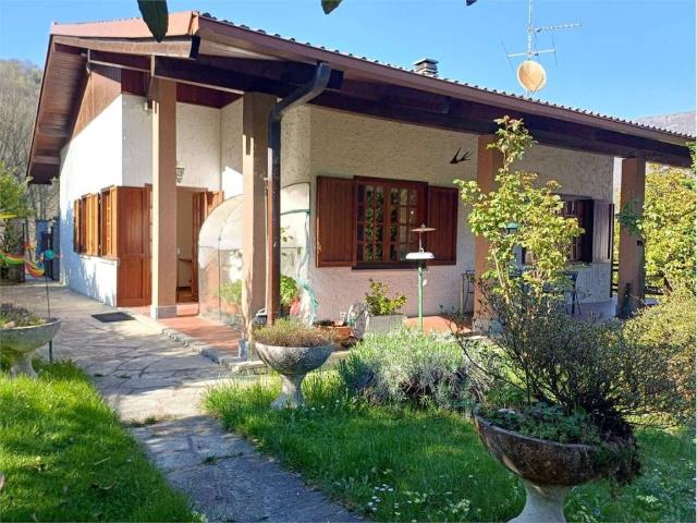 Villa in vendita a Corio TO