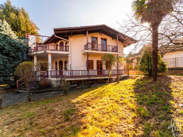 Villa in vendita a Corio TO