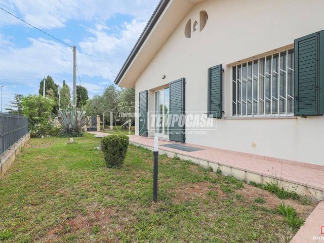 Villa in vendita a Coriano RN