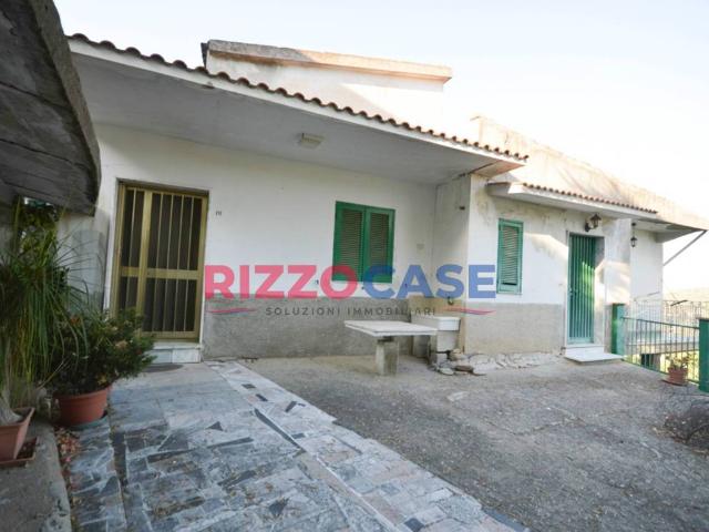 Villa in vendita a Corigliano Rossano CS