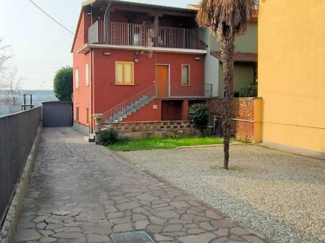 Villa in vendita a Cormano MI