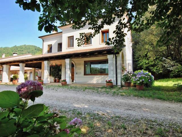Villa in vendita a Cornedo Vicentino VI
