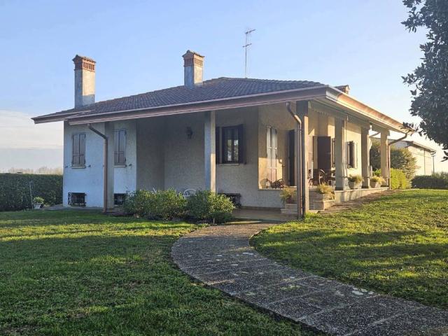Villa in vendita a Correzzola PD