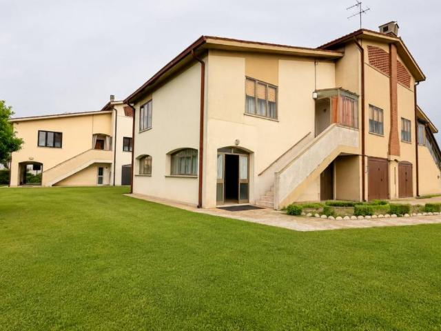 Villa in vendita a Correzzola PD