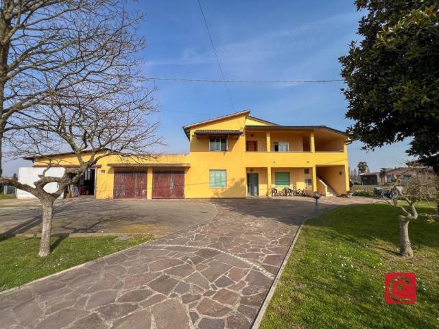 Villa in vendita a Correzzola PD