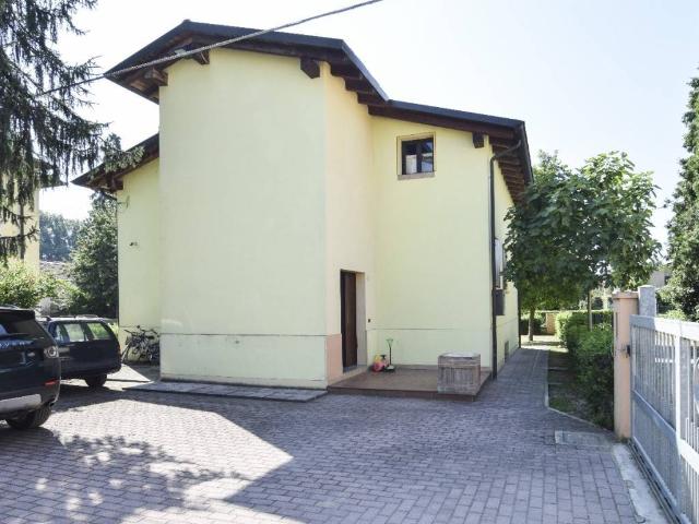 Villa in vendita a Correggio RE