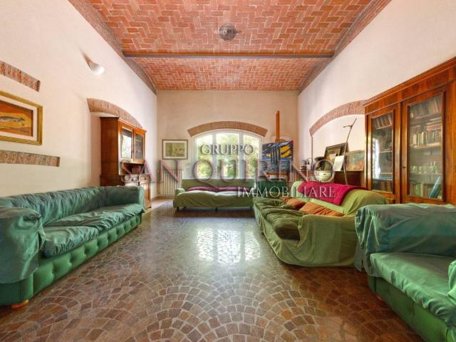 Villa in vendita a Correggio RE