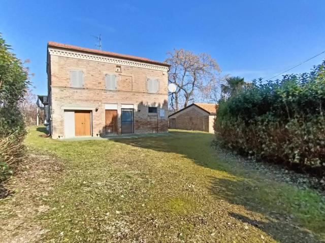 Villa in vendita a Corridonia MC